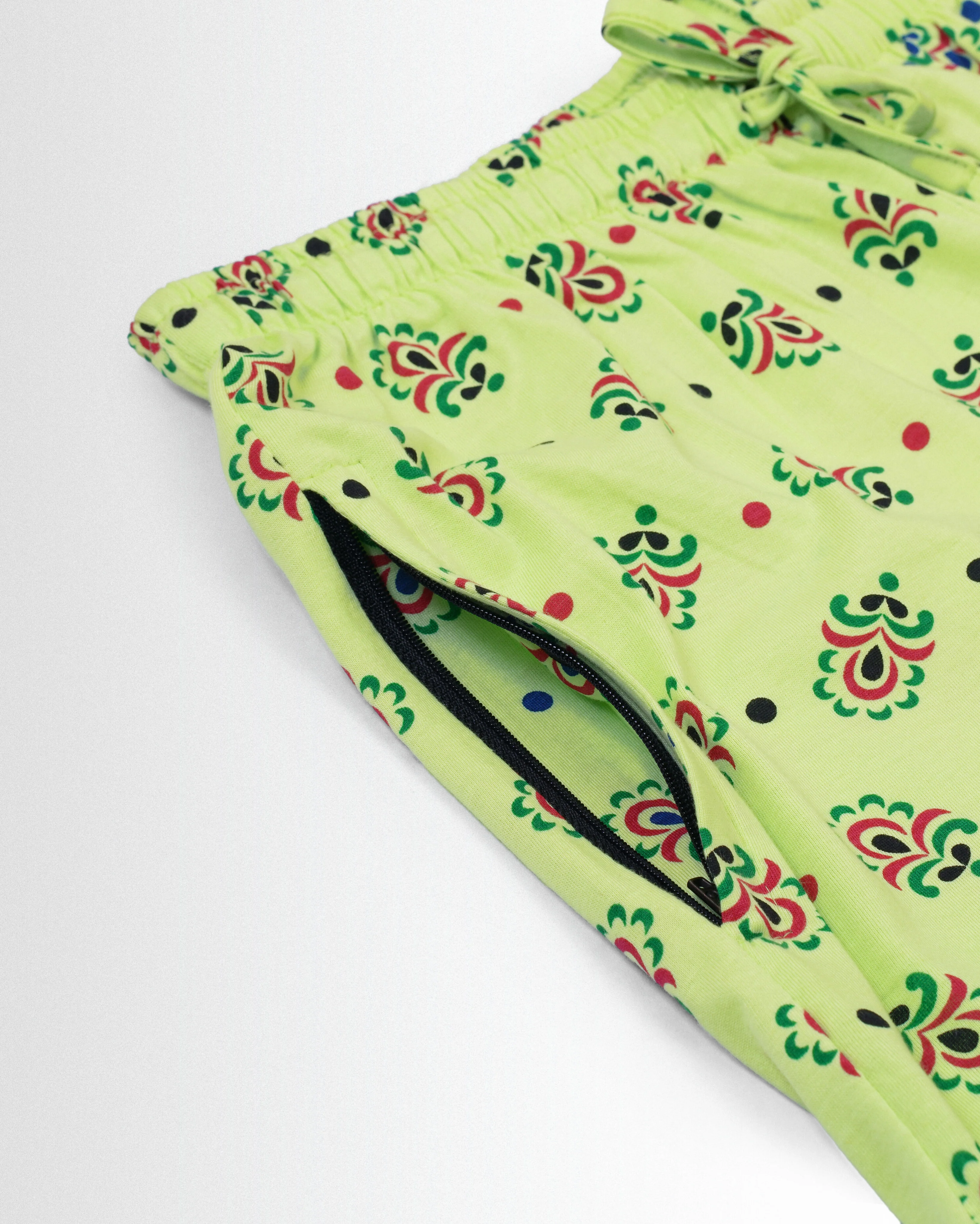Women's Co ord set Light Green Flower Dots - Image 5